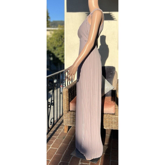 TFNC Prague Lavender Maxi Dress Bridesmaid Prom Pleats High Empire Waist UK6/US2 - Picture 5 of 12